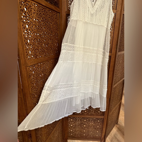 🚺📐Sundance Zellie white eyelet dress - Picture 3 of 15